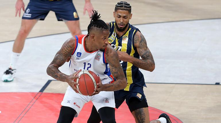 (ÖZET) Anadolu Efes - Fenerbahçe Beko maç sonucu: 96-91 | Derbi Efesin